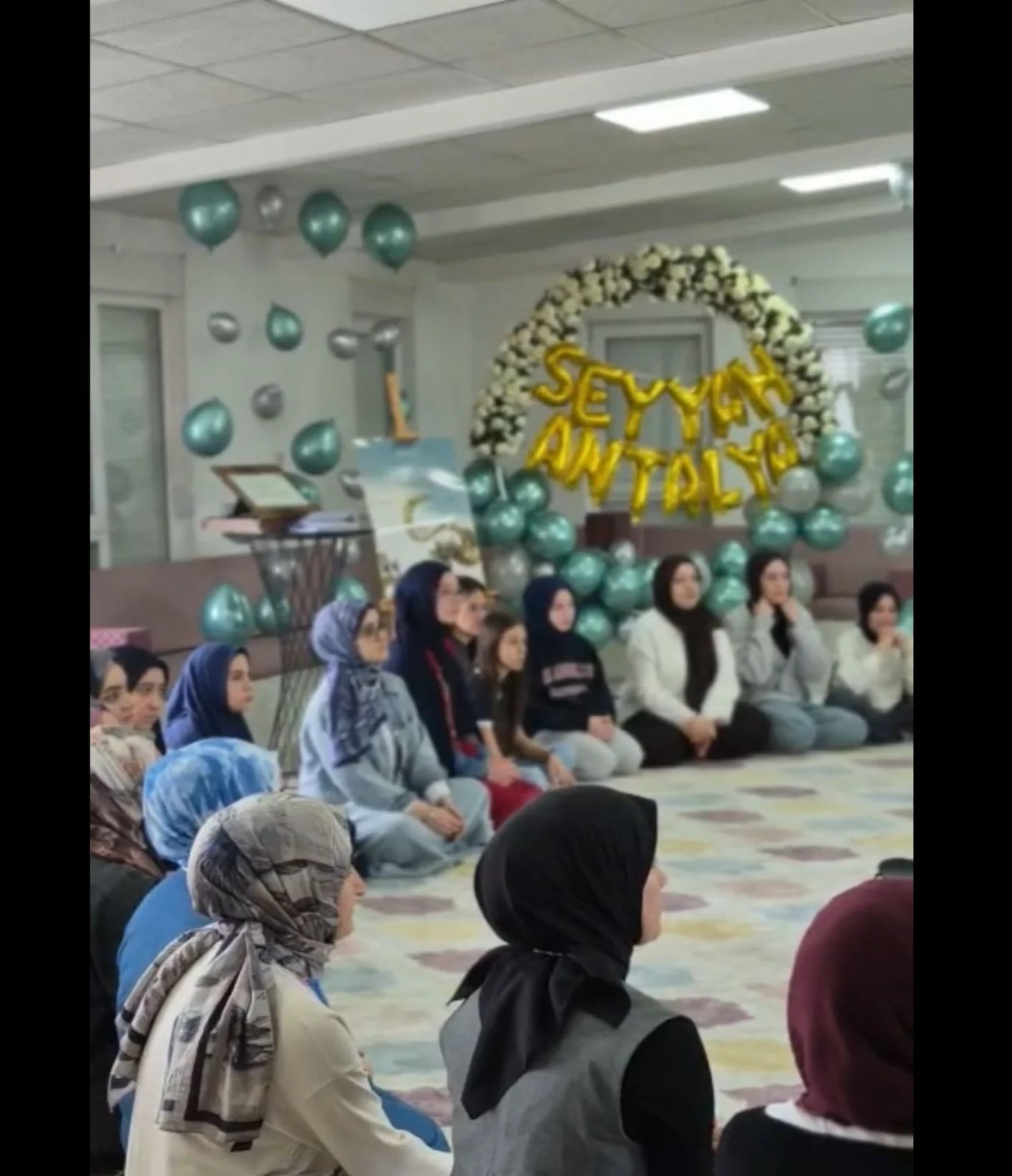 Maceracılar kız ekibi Seyyah Antalya etkinliği